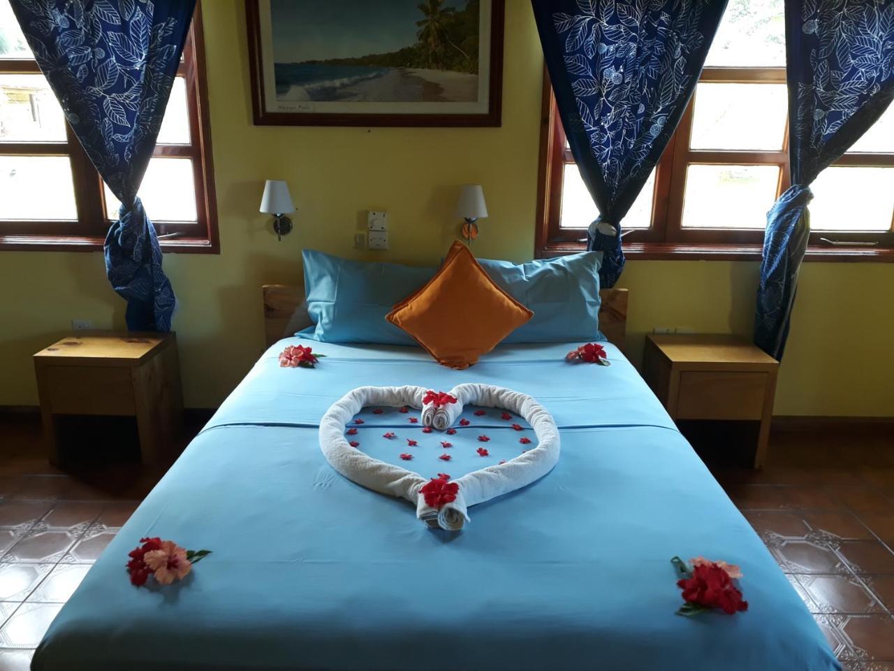 Paradise Flycatcher'S Lodge La Digue Exterior foto